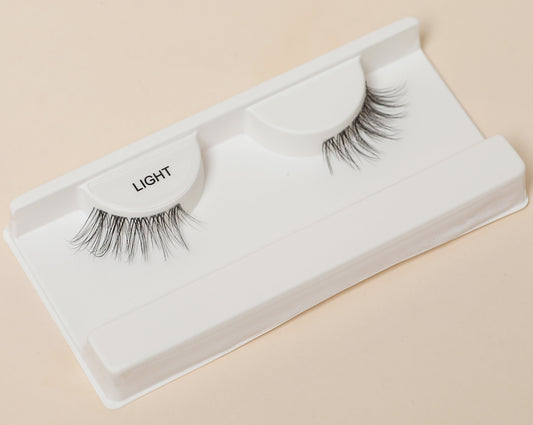 Light 3/4 Lashes